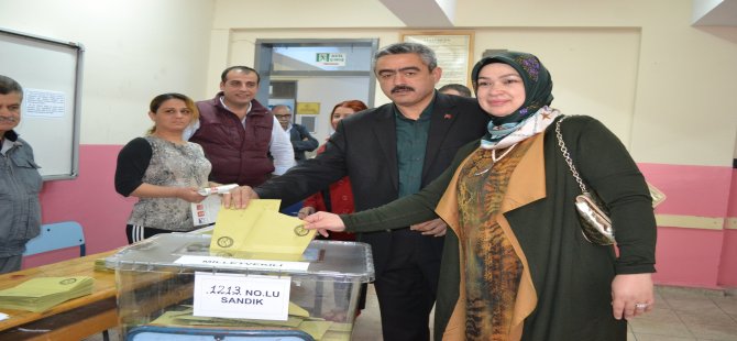 Alıcık Ailesi Oylarını Birlikte Kullandı