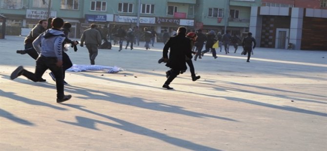 Niğdeliler HDP'lileri böyle kovaladı