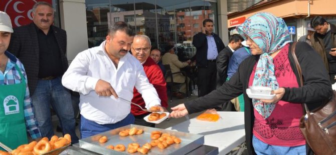 MHP ve Ülkü Ocağı Türkeş için hayır yaptı