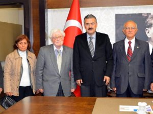 Yazarlar ve Şairler Derneği'nden Ayyıldız’a Ziyaret