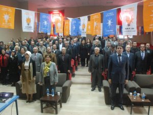 AK Parti Efeler İlçe Danışma Meclisi Toplandı