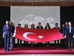 Kuşadası’nda Öğretmenler Günü Kutlamaları