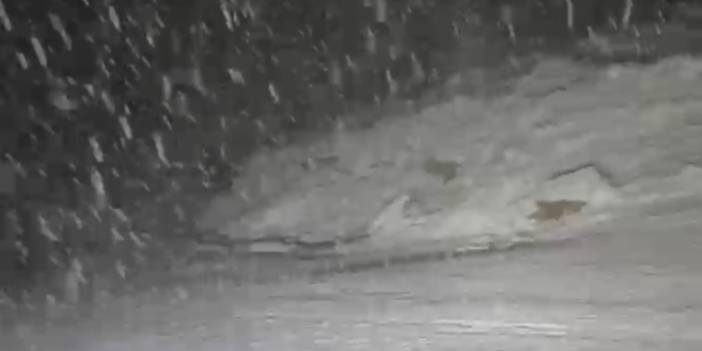 Nazilli’de Mart’ın sonunda kar yağışı sürprizi! Zirve beyaza büründü