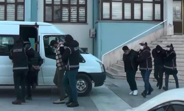 denizlide-suc-orgutu-operasyonu-6-gozalti-9013-dhaphoto1.jpg