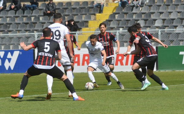 nazilli-belediyespor-usakspor-fotograflar-7658-dhaphoto2.jpg