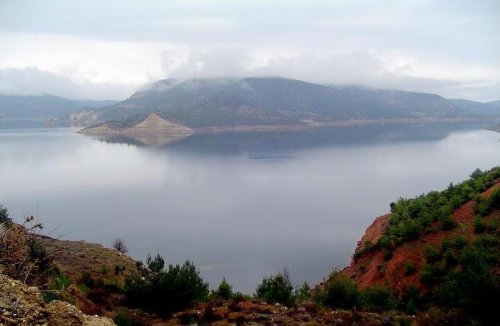 adiguzel-dam-reservoir-usak-denizli-turkey.jpg