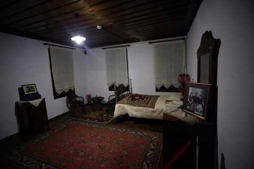 aa-20220923-28970902-28970888-yoruk-ali-efenin-muze-evi-vefatinin-71-yilinda-yeniden-ziyarete-aciliyor.jpg