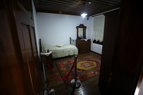 aa-20220923-28970902-28970892-yoruk-ali-efenin-muze-evi-vefatinin-71-yilinda-yeniden-ziyarete-aciliyor.jpg