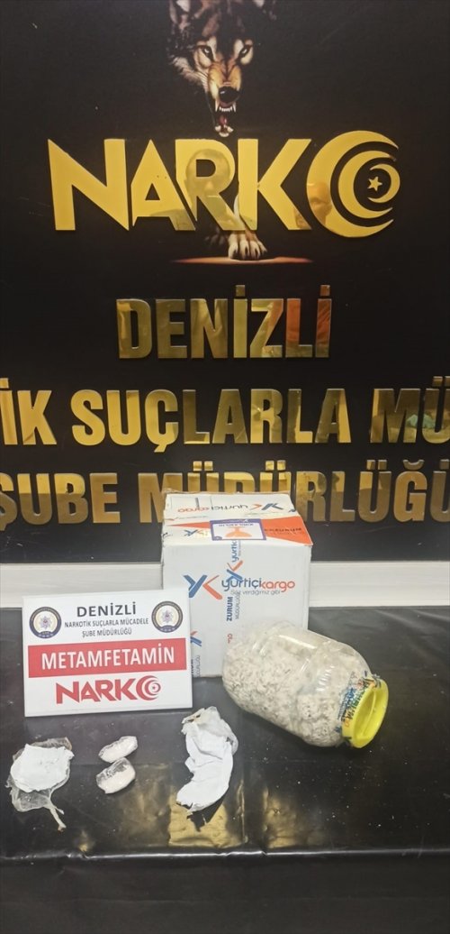 aa-20221107-29374524-29374522-cep-telefonundan-eroin-kargoya-verilen-bidondan-metamfetamin-cikti.jpg
