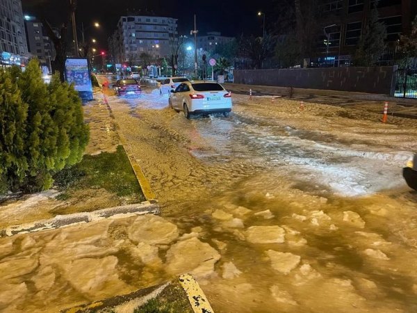 0x0-gaziantep-ve-kilis-hava-durumu-guncel-meteoroloji-uyarilari-ile-bugun-kilis-ve-gaziantepte-super-hucre-bekleni-1679125820572.jpeg