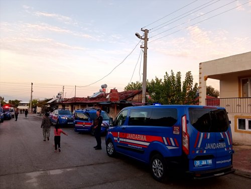 aa-20231104-32644497-32644495-denizlide-dugunde-havaya-ates-acan-23-kisi-yakalandi.jpg