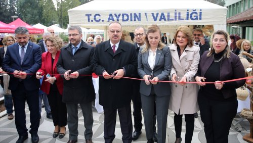 aa-20240308-33925533-33925528-aydinda-girisimci-kadinlar-sergi-acti.jpg