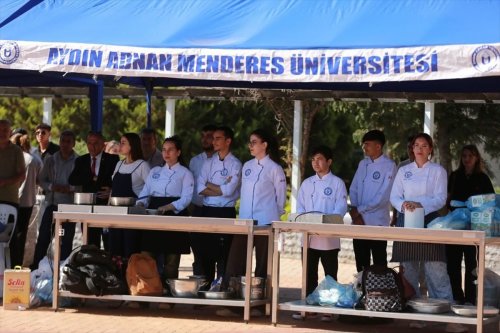 aa-20240513-34552157-34552156-adufest-kortej-yuruyusuyle-basladi.jpg
