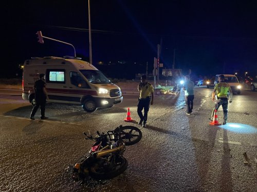 aa-20240601-34745409-34745407-sokede-otomobilin-carptigi-motosikletin-surucusu-yaralandi.jpg