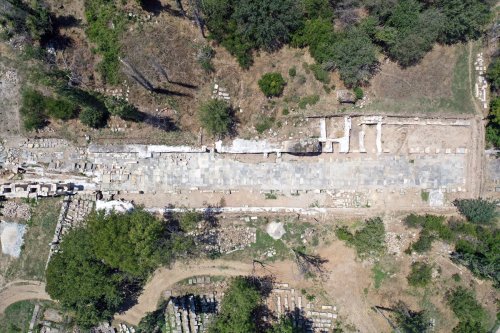 aa-20240825-35479169-35479162-afrodisias-antik-kentinde-beylikler-donemine-ait-pazarin-izleri-bulundu.jpg