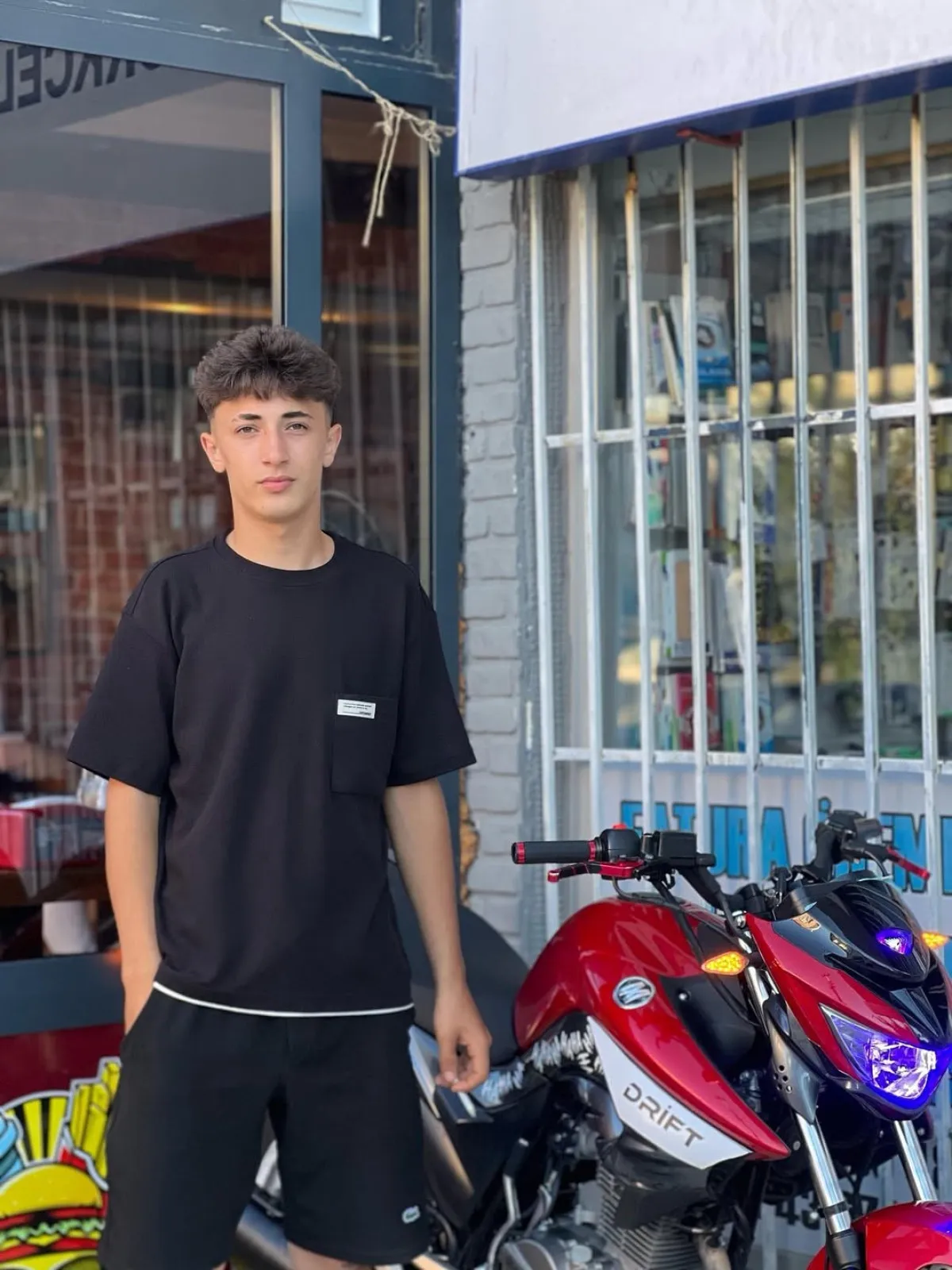 68caca3059c3e853-w1200xh1600.webp