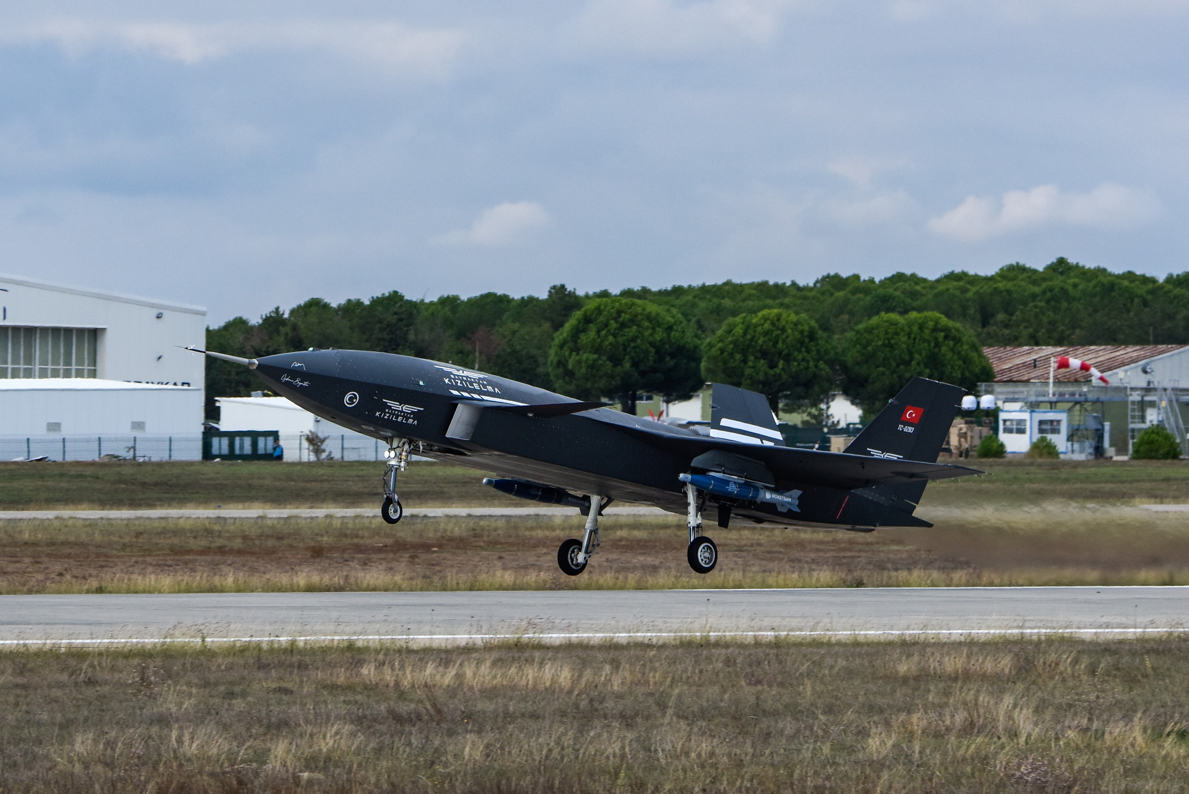 aw554894-06.jpg