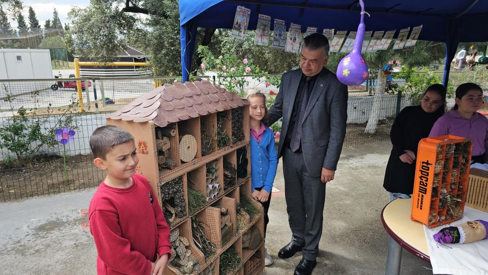 nazillide-miniklerden-buyuk-proje-kuslar-ve-bocekler-icin-yasam-alani-2.jpg