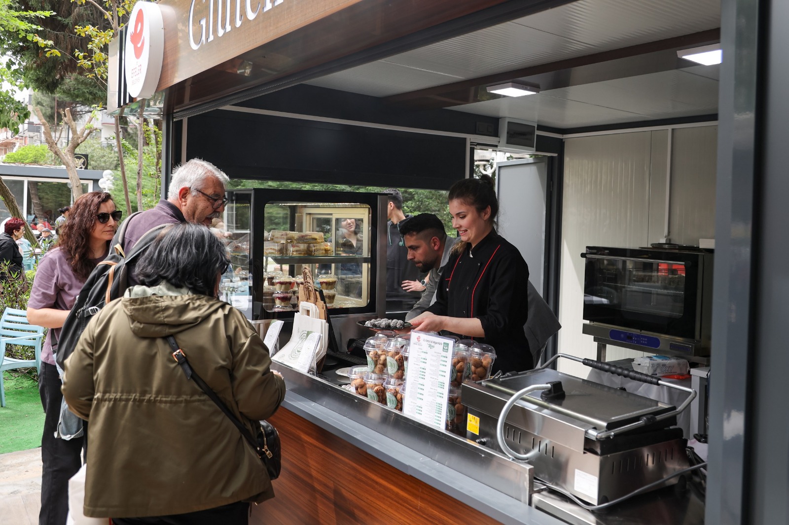 efelerde-colyak-hastalarinin-guvenli-limani-glutensiz-vegan-kafe.jpeg